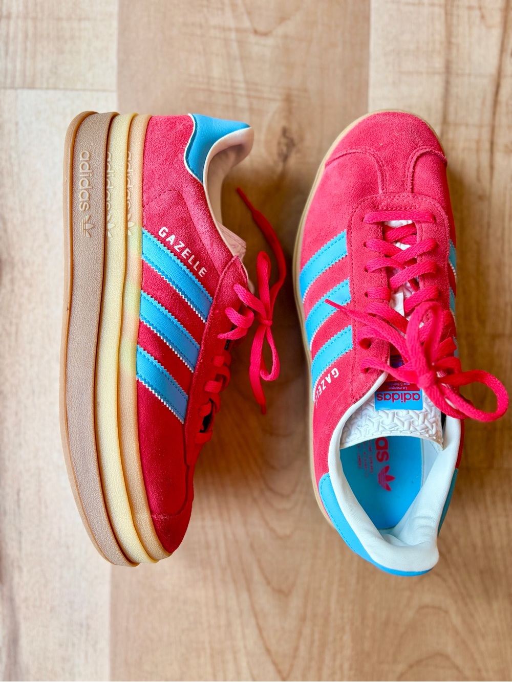 Adidas Gazelle Women’s Suede Trainers Sneakers in Red with Blue Stripes Size 8.5 - Picture 6 of 6